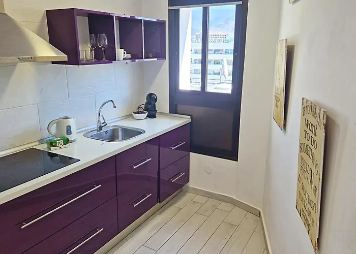 Parque Santiago Ii - Air Conditioning - Ocean View - 350mt From The Playa de las Americas (Tenerife)